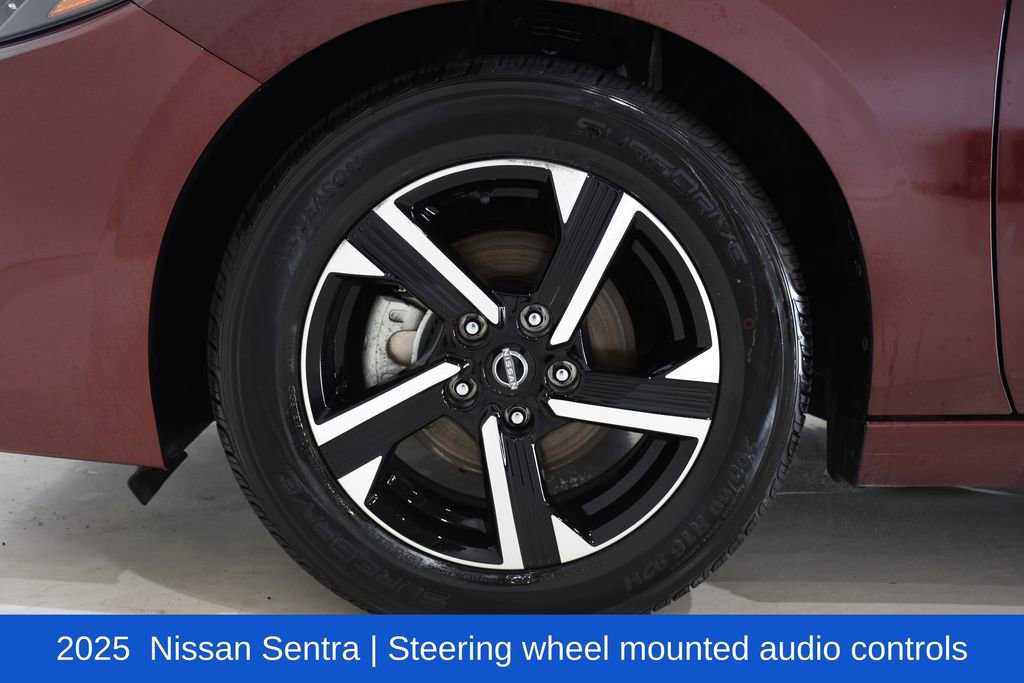 Used 2025 Nissan Sentra SV image 6
