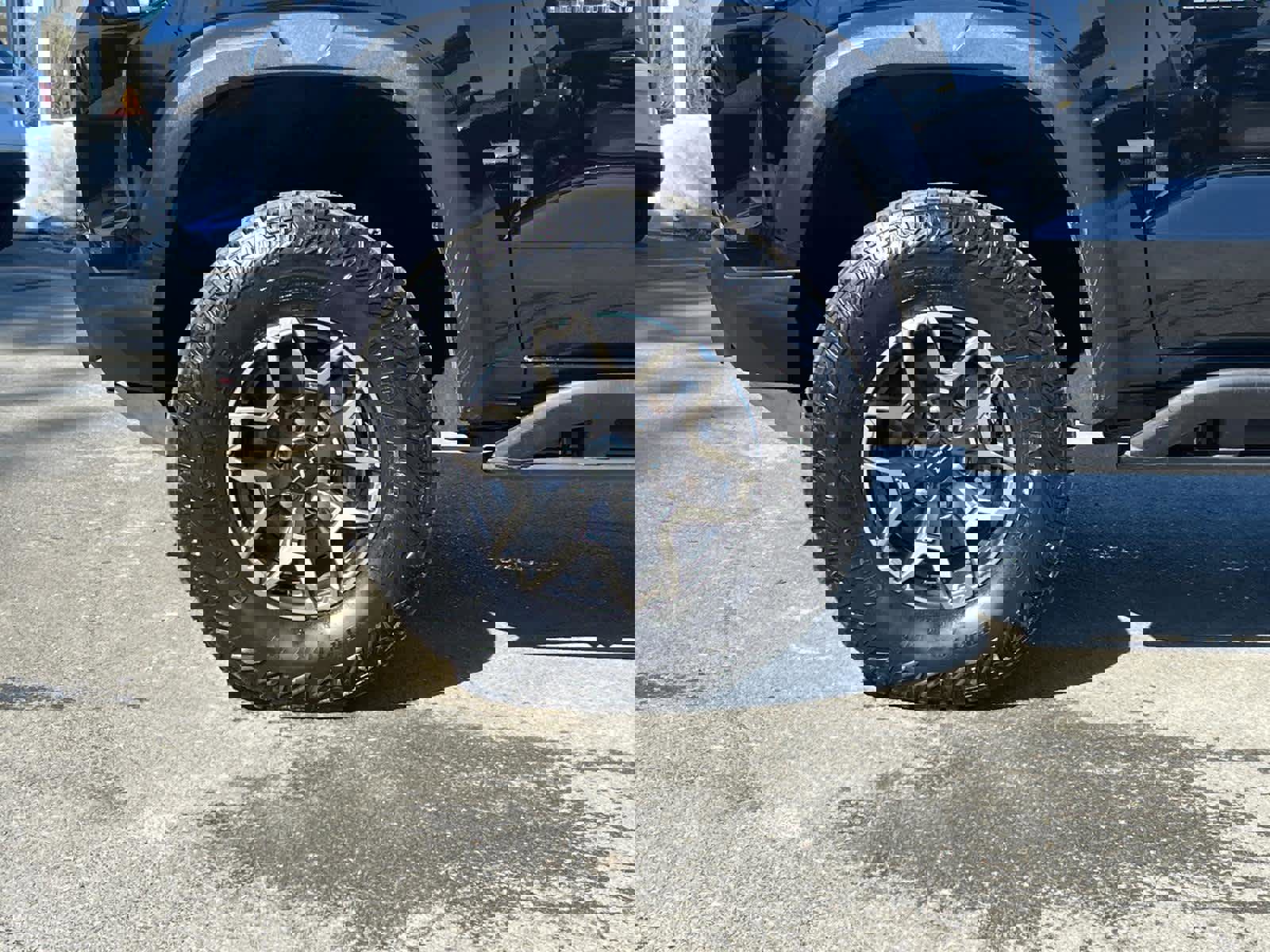 Certified 2024 Chevrolet Colorado ZR2 w/ ZR2 Convenience Package III image 11