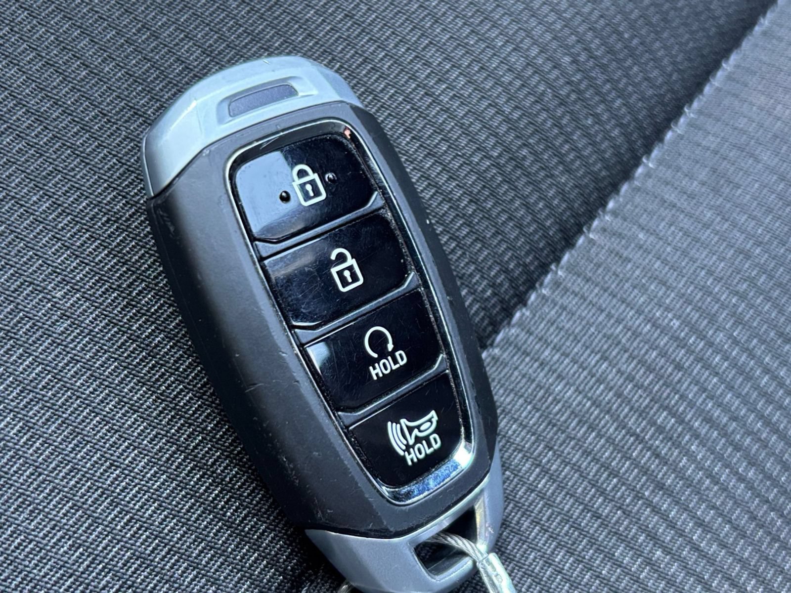Used 2026 Hyundai Venue SEL FWD image 23