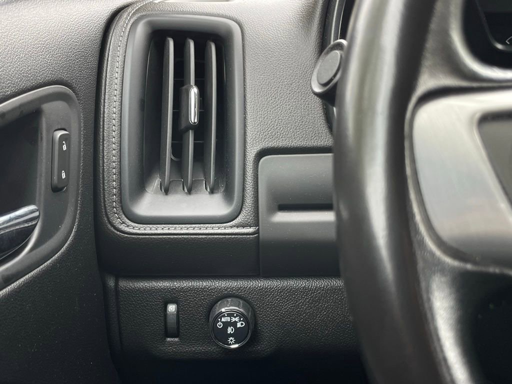 Used 2019 GMC Canyon SLE w/ SLE Convenience Package RWD image 13
