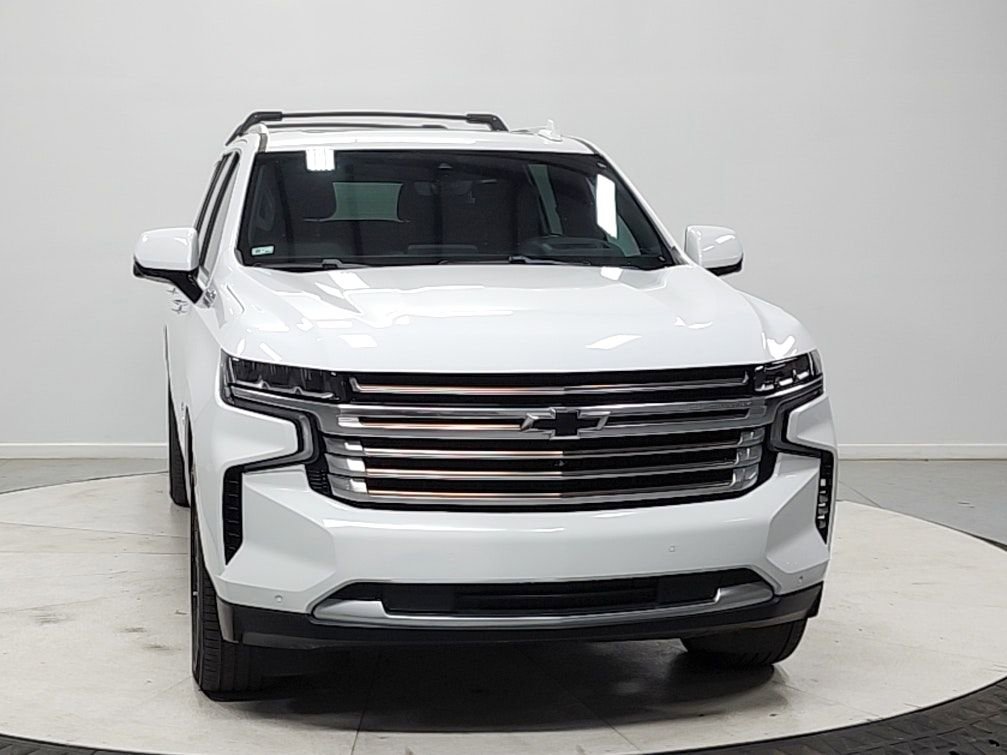 Used 2021 Chevrolet Suburban High Country w/ Premium Package AWD/4WD image 2