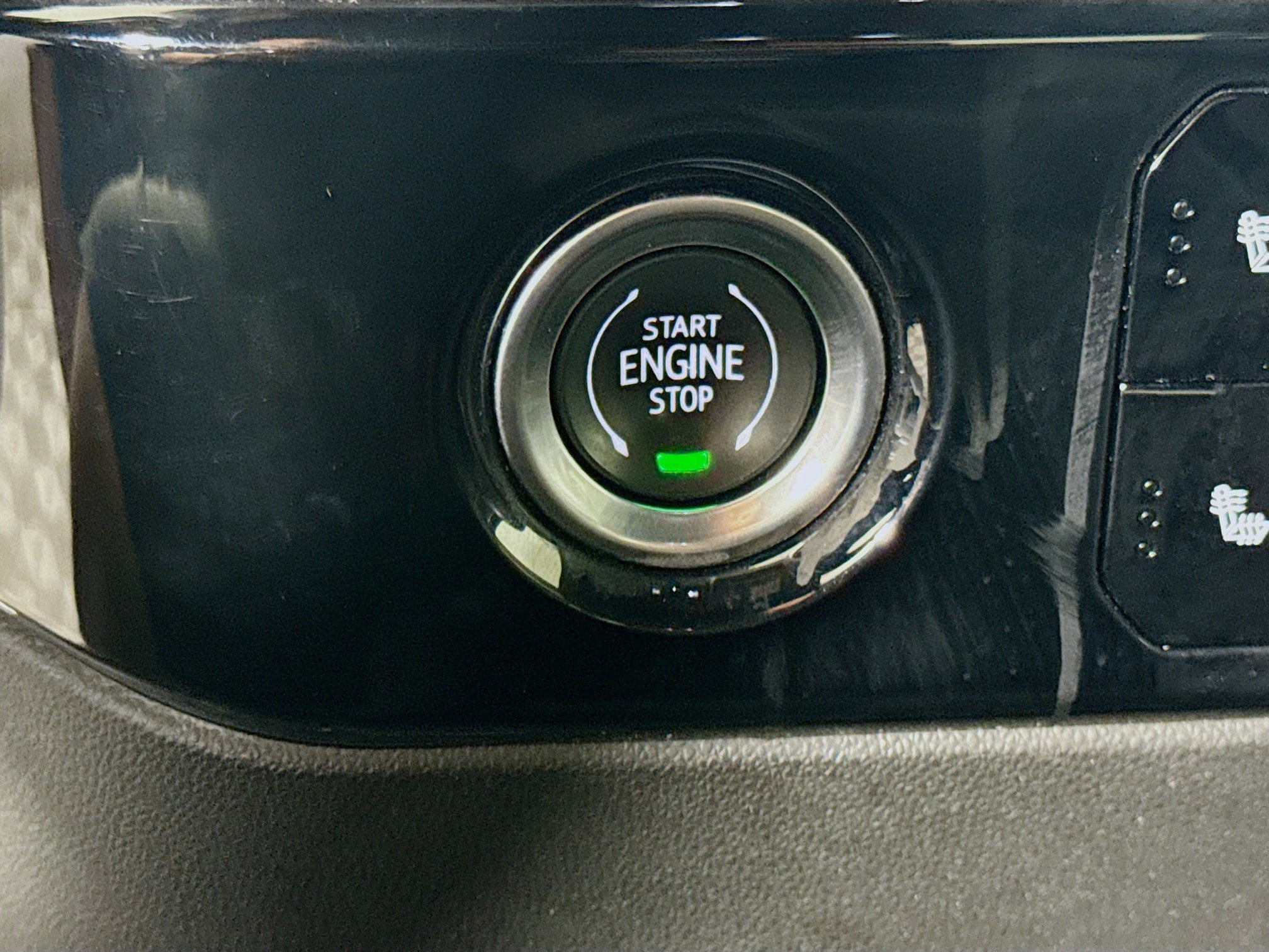 Used 2024 Chevrolet Silverado 1500 LT w/ Protection Package image 21
