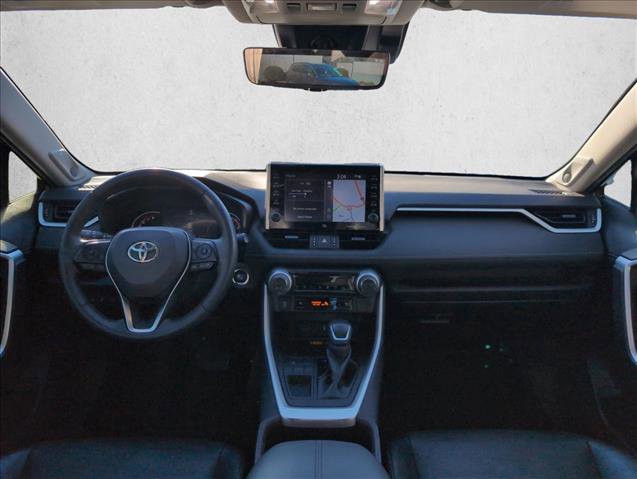 Used 2022 Toyota RAV4 Limited image 19