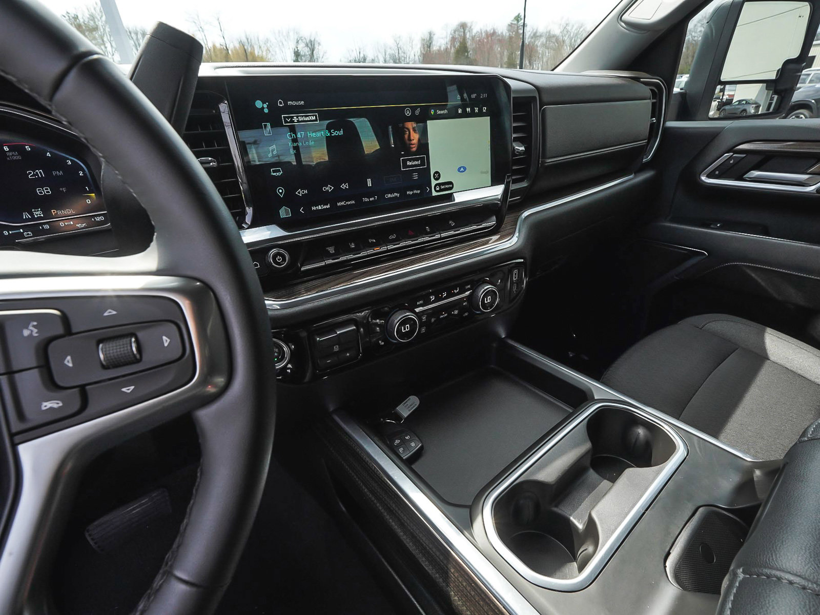 Used 2024 Chevrolet Silverado 2500 LT w/ Texas Edition image 24