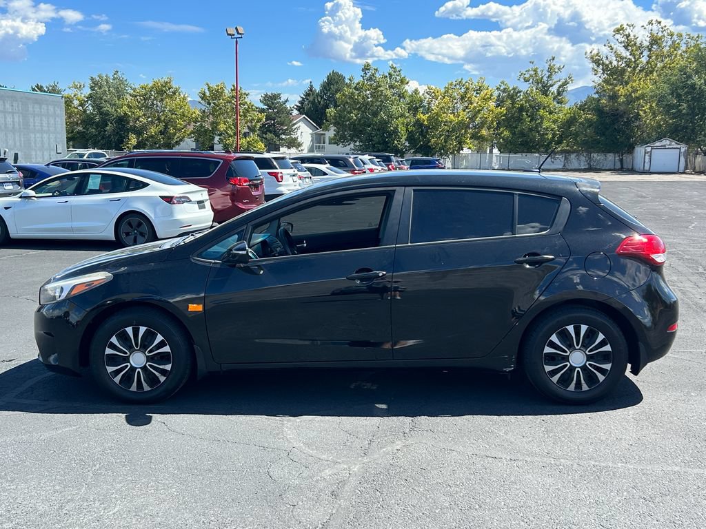 Used 2017 Kia Forte LX FWD image 6