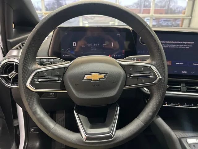 Used 2026 Chevrolet Equinox EV LT image 18