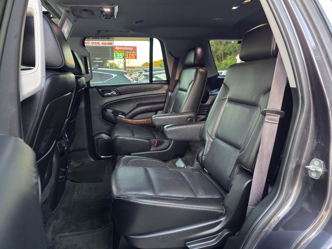 Used 2015 Chevrolet Tahoe LTZ AWD/4WD image 11