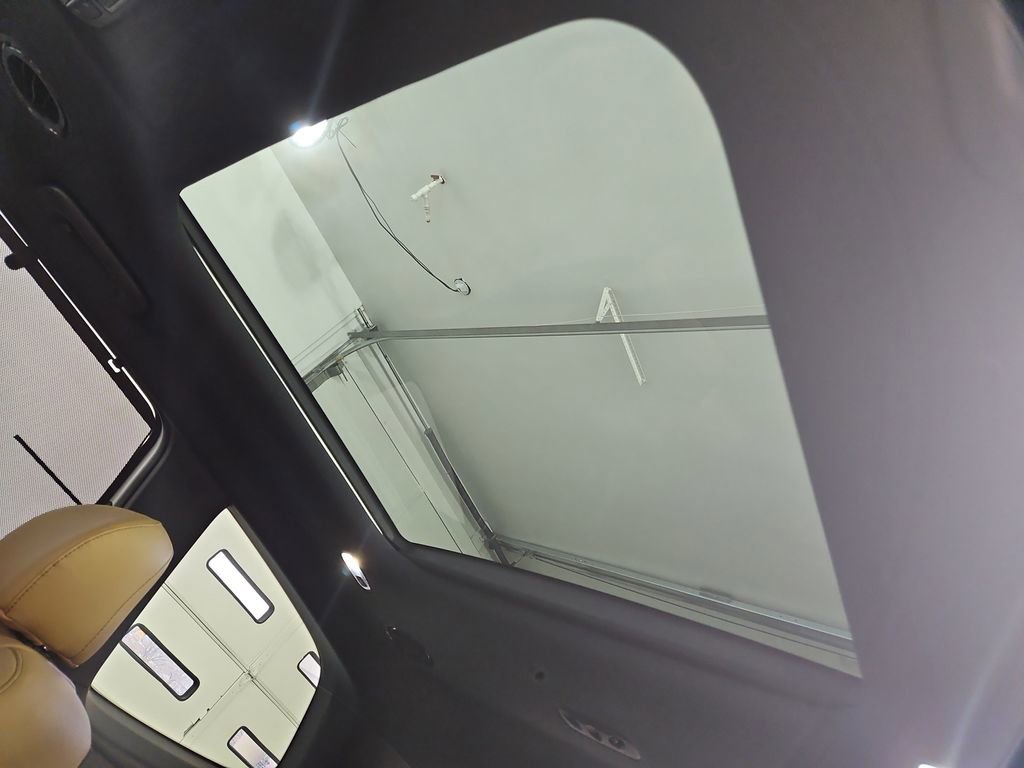 Used 2020 Kia Telluride SX image 32