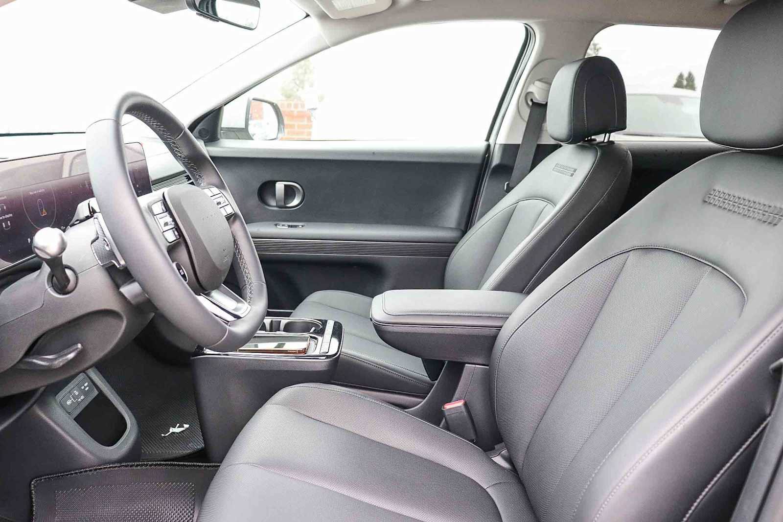 New 2026 Hyundai Ioniq 5 SEL RWD image 21