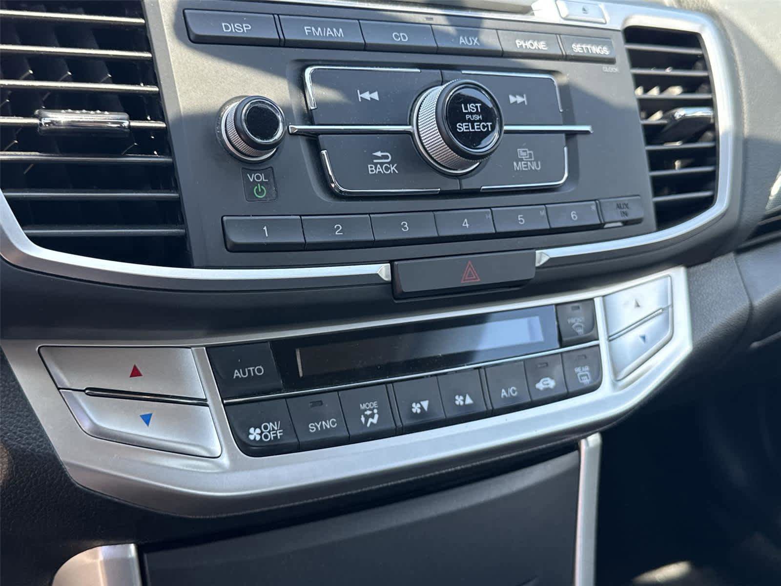 Used 2014 Honda Accord Sport image 31