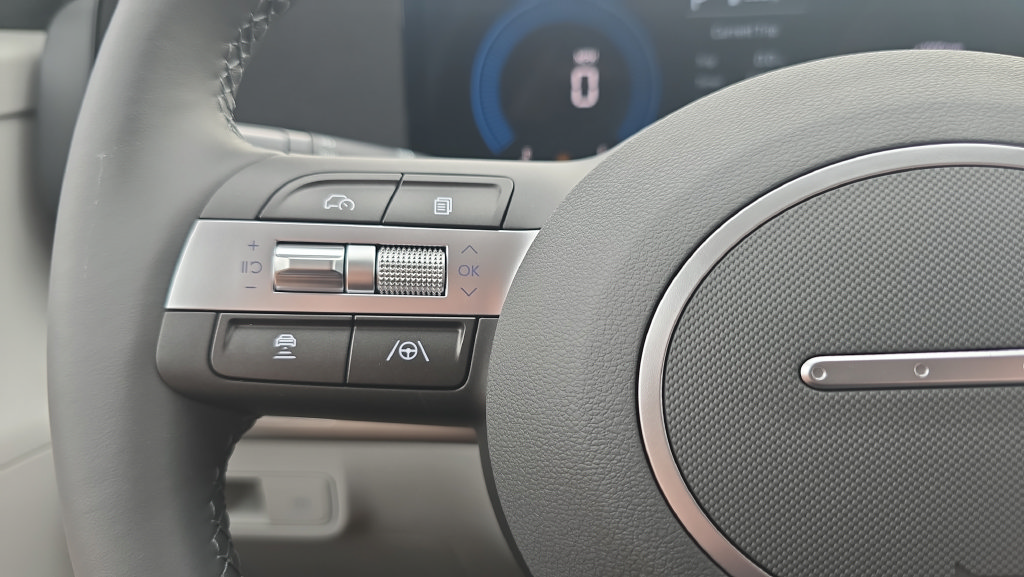 New 2027 Hyundai Kona SEL Sport FWD image 23