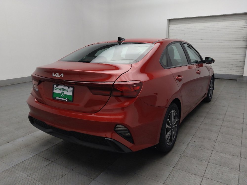 Used 2022 Kia Forte LXS image 9