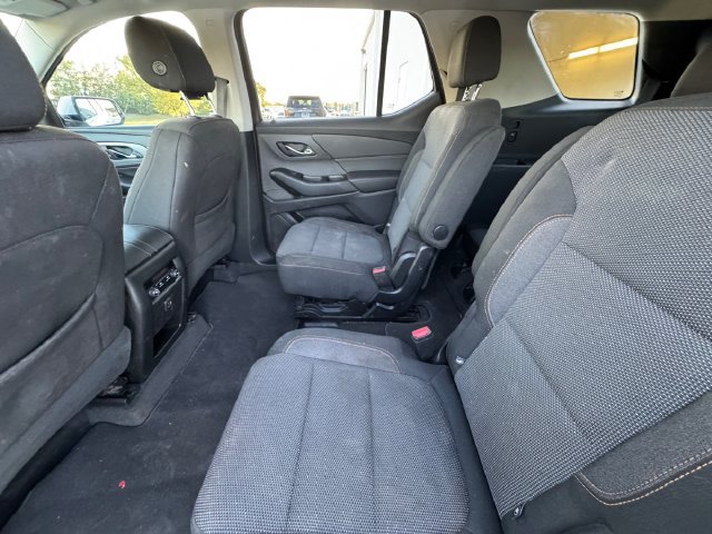 Used 2019 Chevrolet Traverse LT FWD image 29