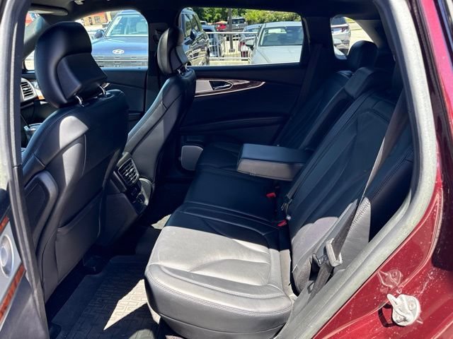 Used 2018 Lincoln MKX Reserve w/ Luxury Package AWD/4WD image 11