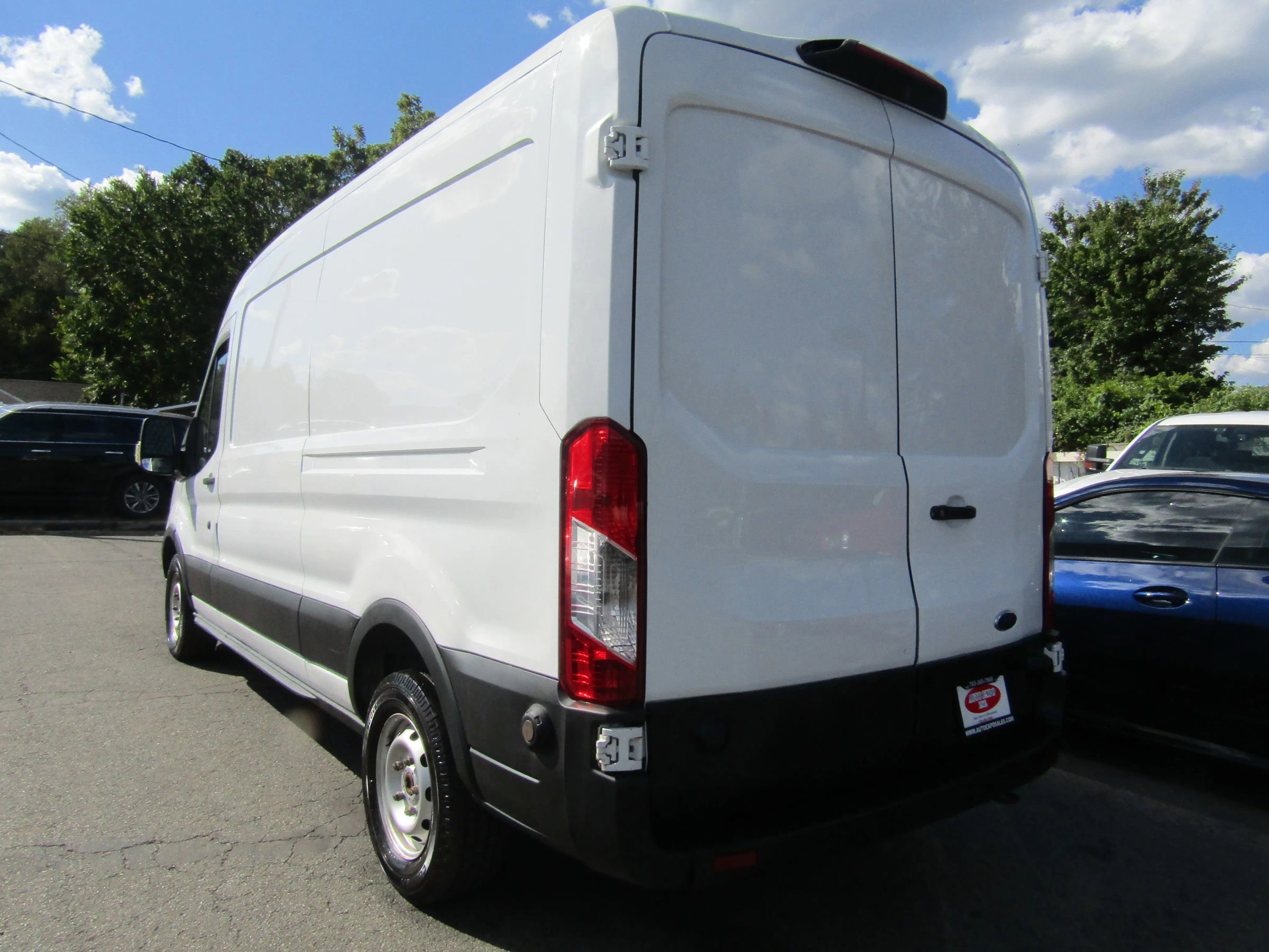Used 2019 Ford Transit 150 148 Medium Roof image 5