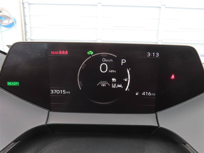 Used 2025 Toyota Prius LE FWD image 15