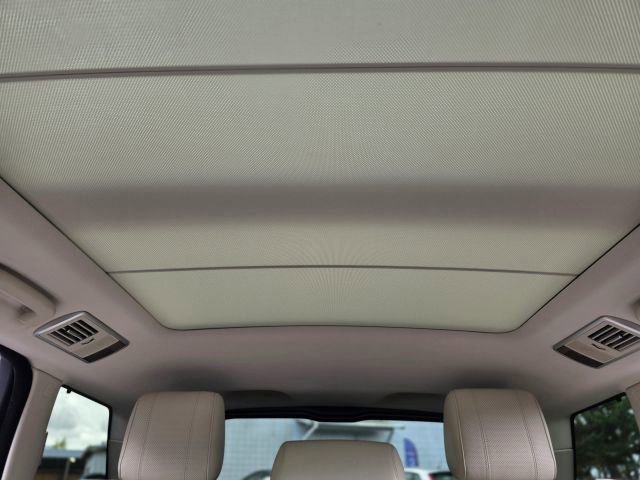 Used 2015 Land Rover Range Rover Sport HSE image 25