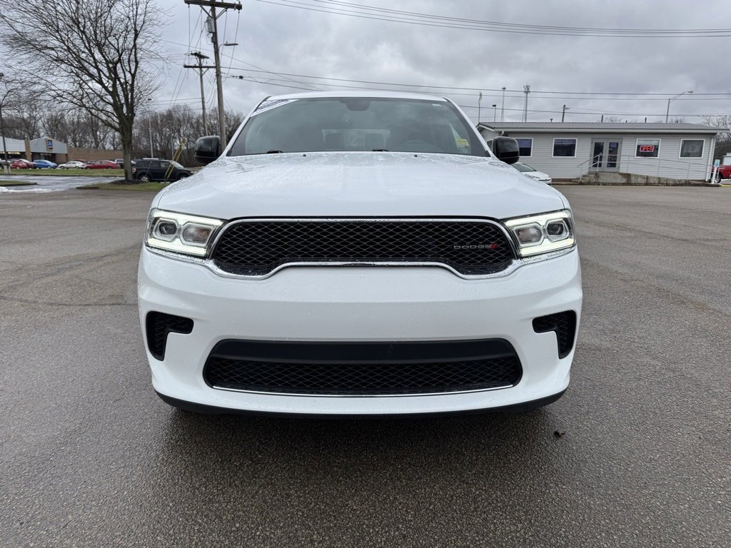 Used 2024 Dodge Durango SXT w/ 3rd Row Seating Group image 9