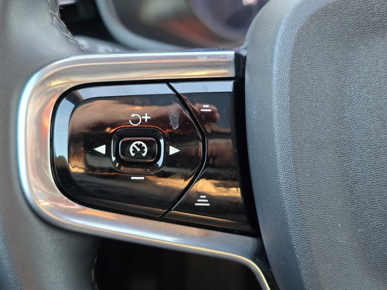 Used 2021 Polestar Polestar 2 image 31