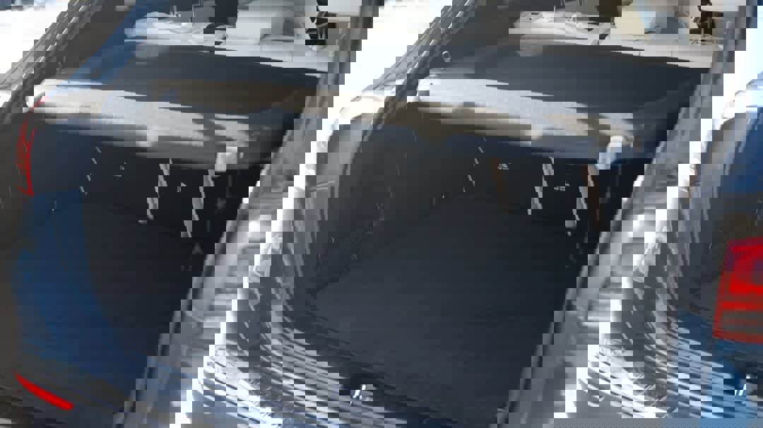 Used 2022 Mercedes-Benz GLA 250 4MATIC image 36