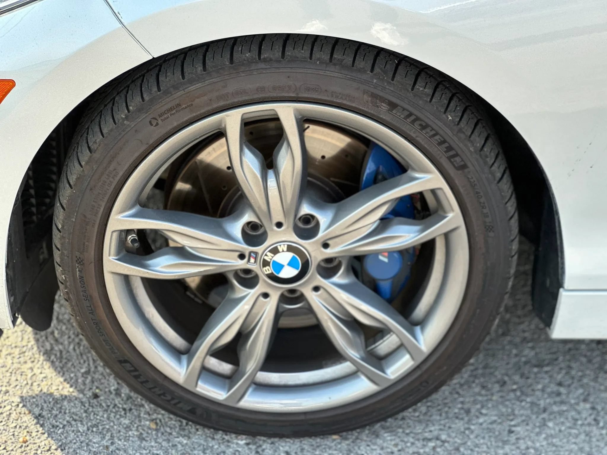 Used 2017 BMW M240i Coupe RWD image 17