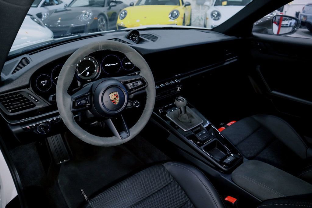 Used 2023 Porsche 911 Carrera T image 27
