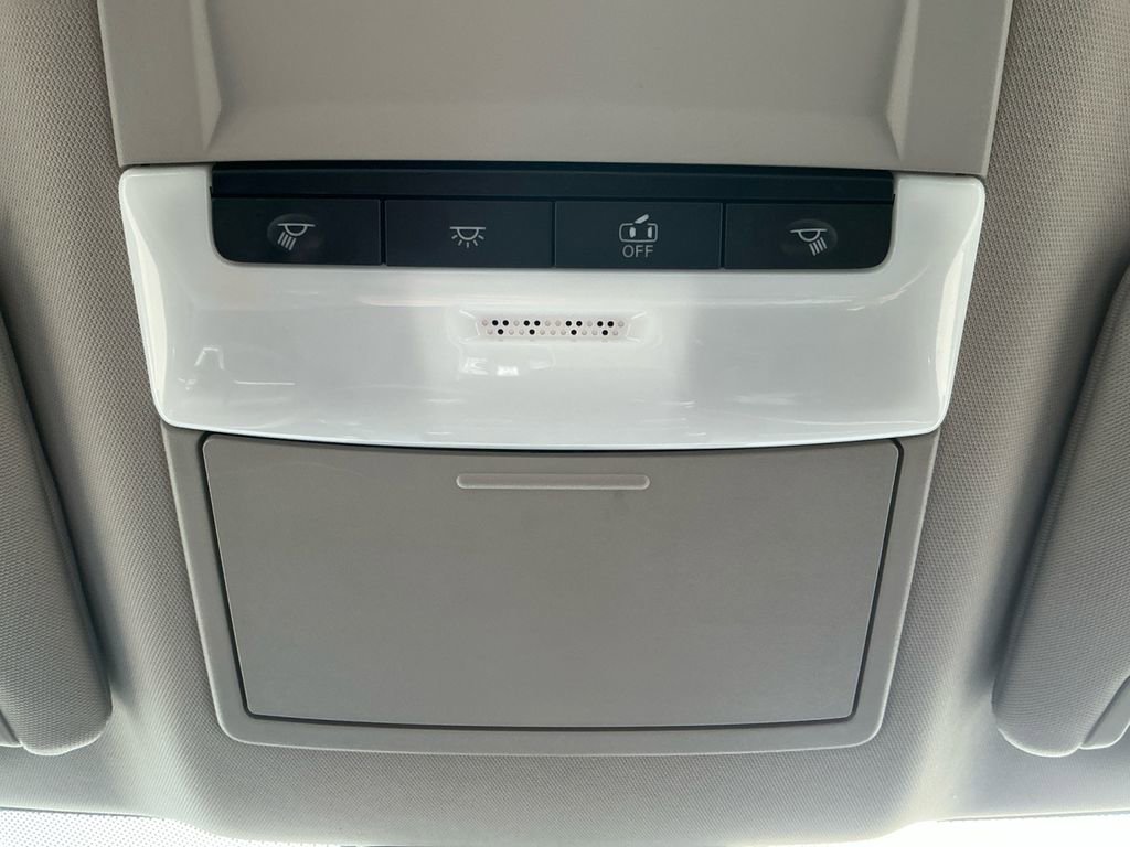 Used 2024 Nissan Altima 2.5 SV image 25