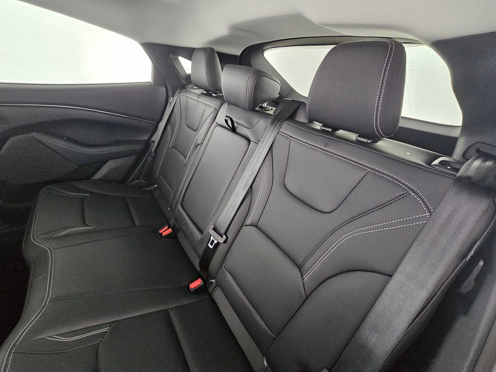Used 2026 Ford Mustang Mach-E Premium AWD/4WD image 17
