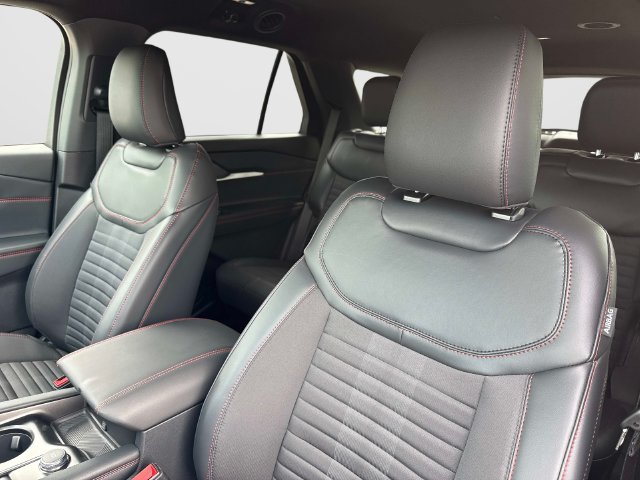 New 2027 Ford Explorer ST-Line w/ Premium Package RWD image 23