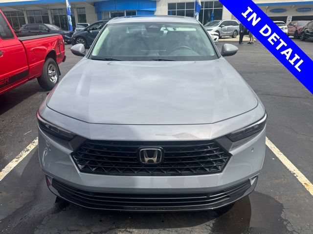 Certified 2025 Honda Accord EX-L image 2