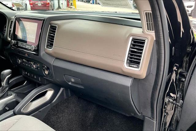 Certified 2022 Nissan Frontier SV RWD image 18