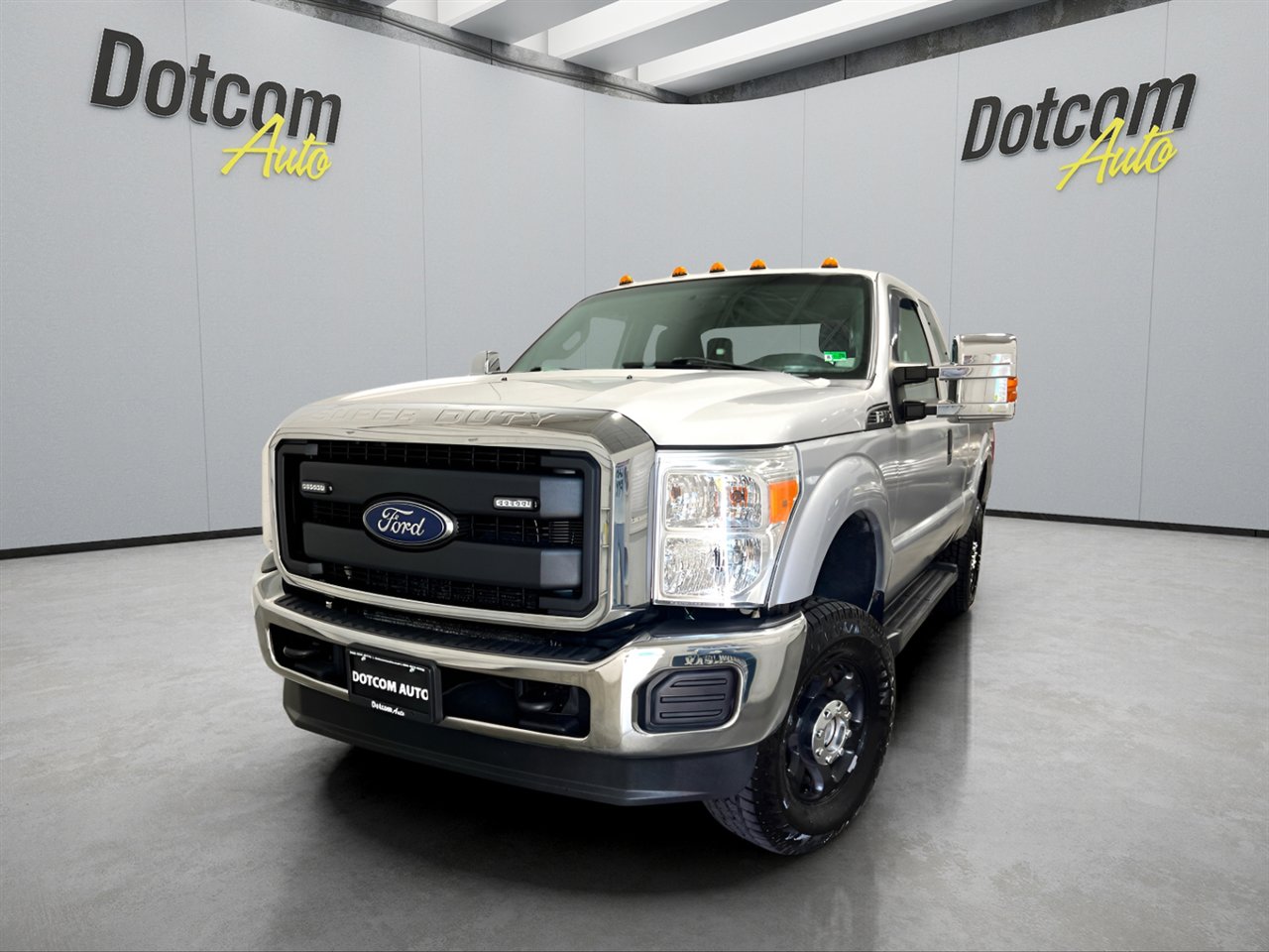 Used 2015 Ford F250 XL w/ XL Appearance Package image 4