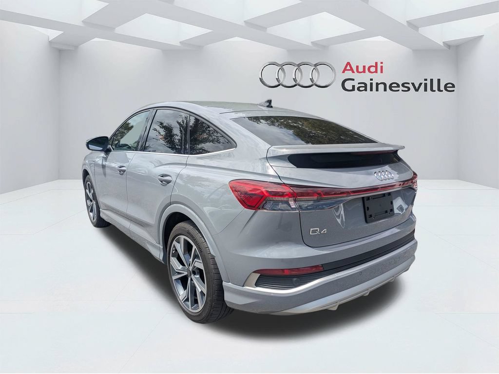 Used 2025 Audi Q4 e-tron Premium AWD/4WD image 7