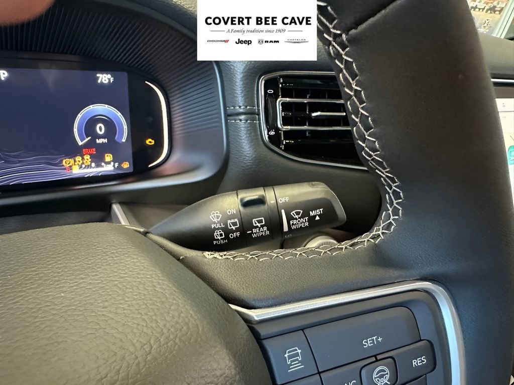 New 2026 Jeep Grand Wagoneer L 4WD image 29