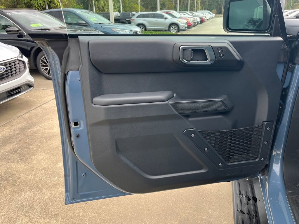 New 2025 Ford Bronco Outer Banks image 16