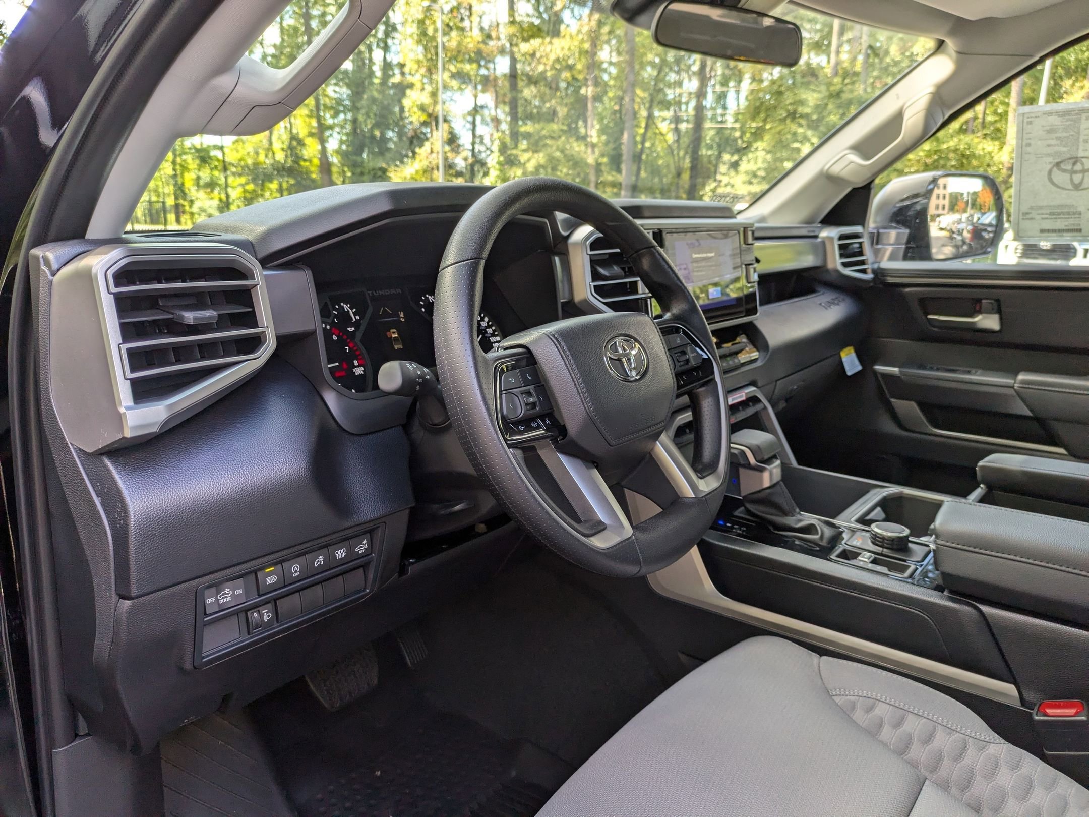 New 2024 Toyota Tundra SR5 image 9