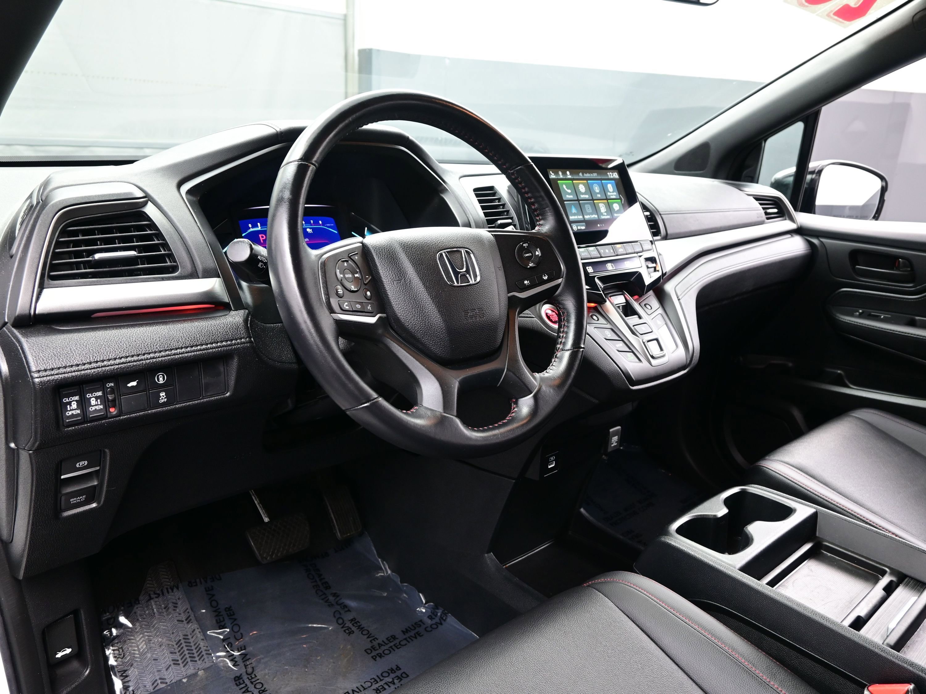 Used 2023 Honda Odyssey Sport image 13