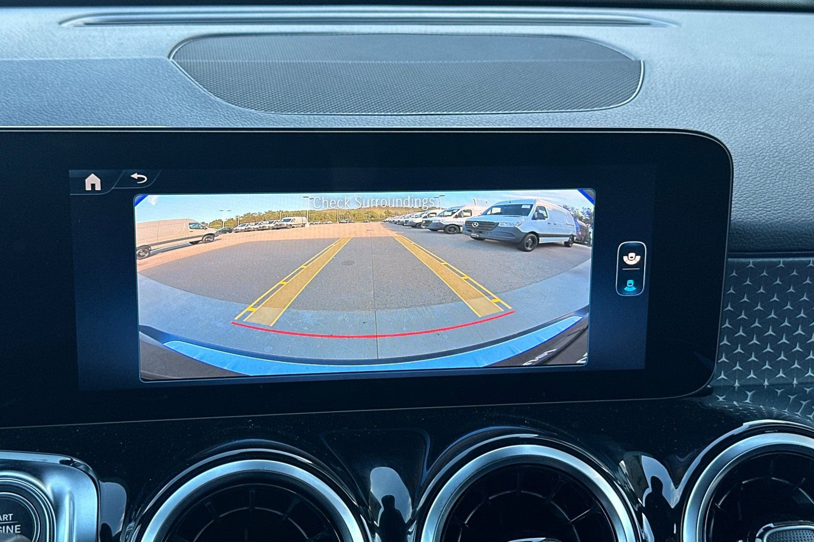 New 2026 Mercedes-Benz GLB 250 image 16