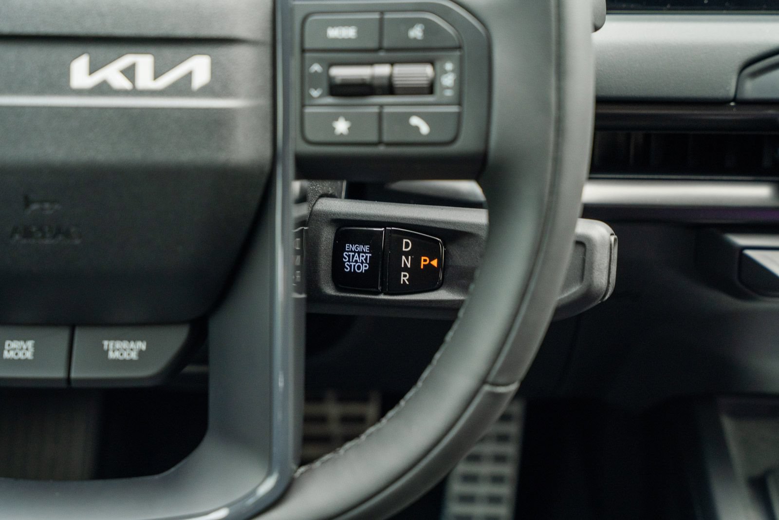 New 2027 Kia Telluride SX X-Pro AWD/4WD image 31