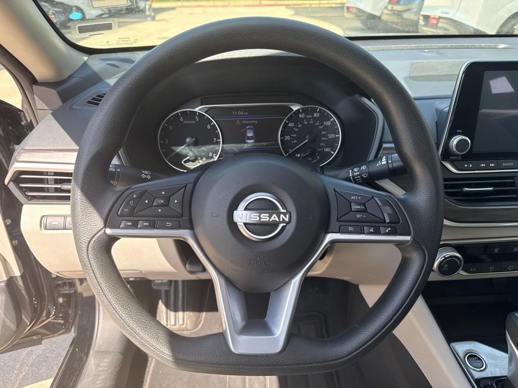 Certified 2025 Nissan Altima 2.5 SV FWD image 14