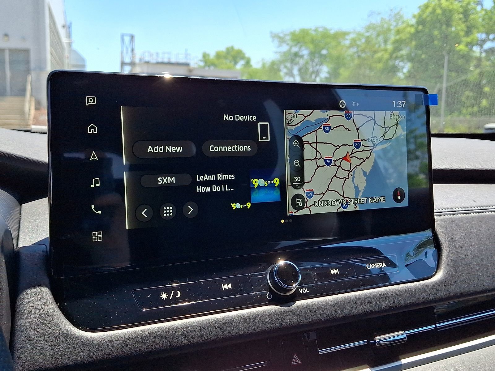 New 2026 Mitsubishi Outlander LE AWD/4WD image 17