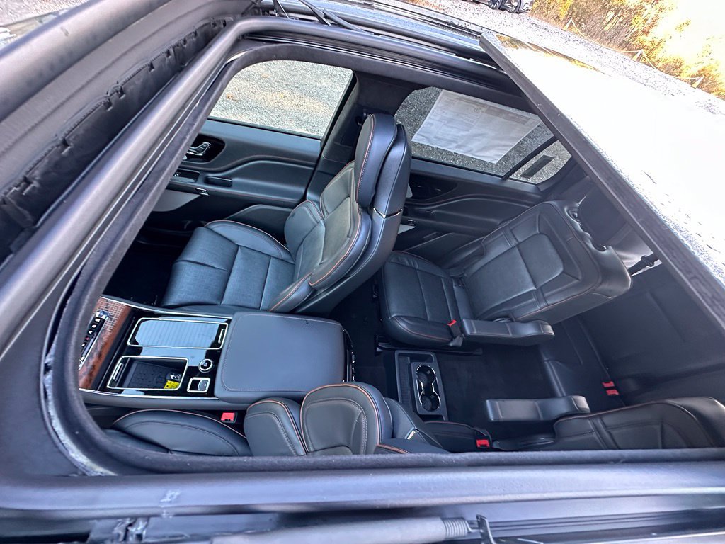 New 2027 Lincoln Aviator Black Label w/ Jet Appearance Package AWD/4WD image 6