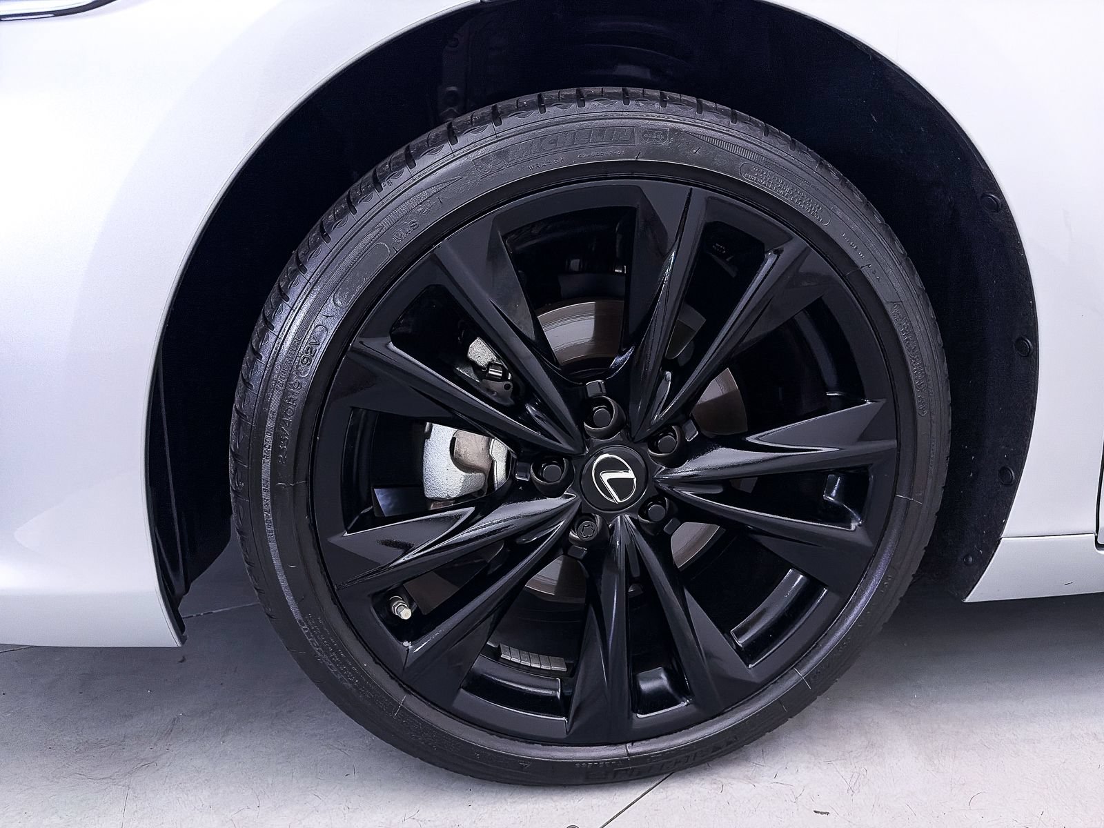 Used 2024 Lexus ES 300h F Sport FWD image 18