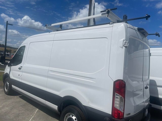New 2024 Ford Transit 250 148 Medium Roof w/ Load Area Protection Package image 3