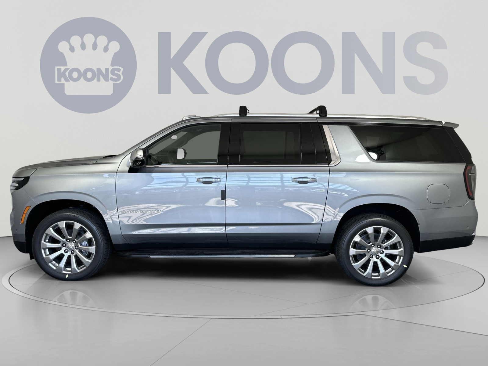 New 2026 Chevrolet Suburban Premier AWD/4WD image 2