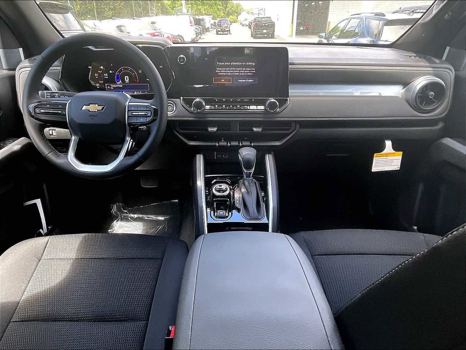 New 2025 Chevrolet Colorado LT image 12