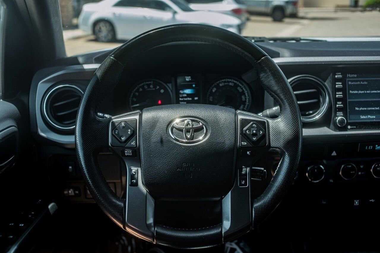Used 2023 Toyota Tacoma TRD Off-Road AWD/4WD image 21
