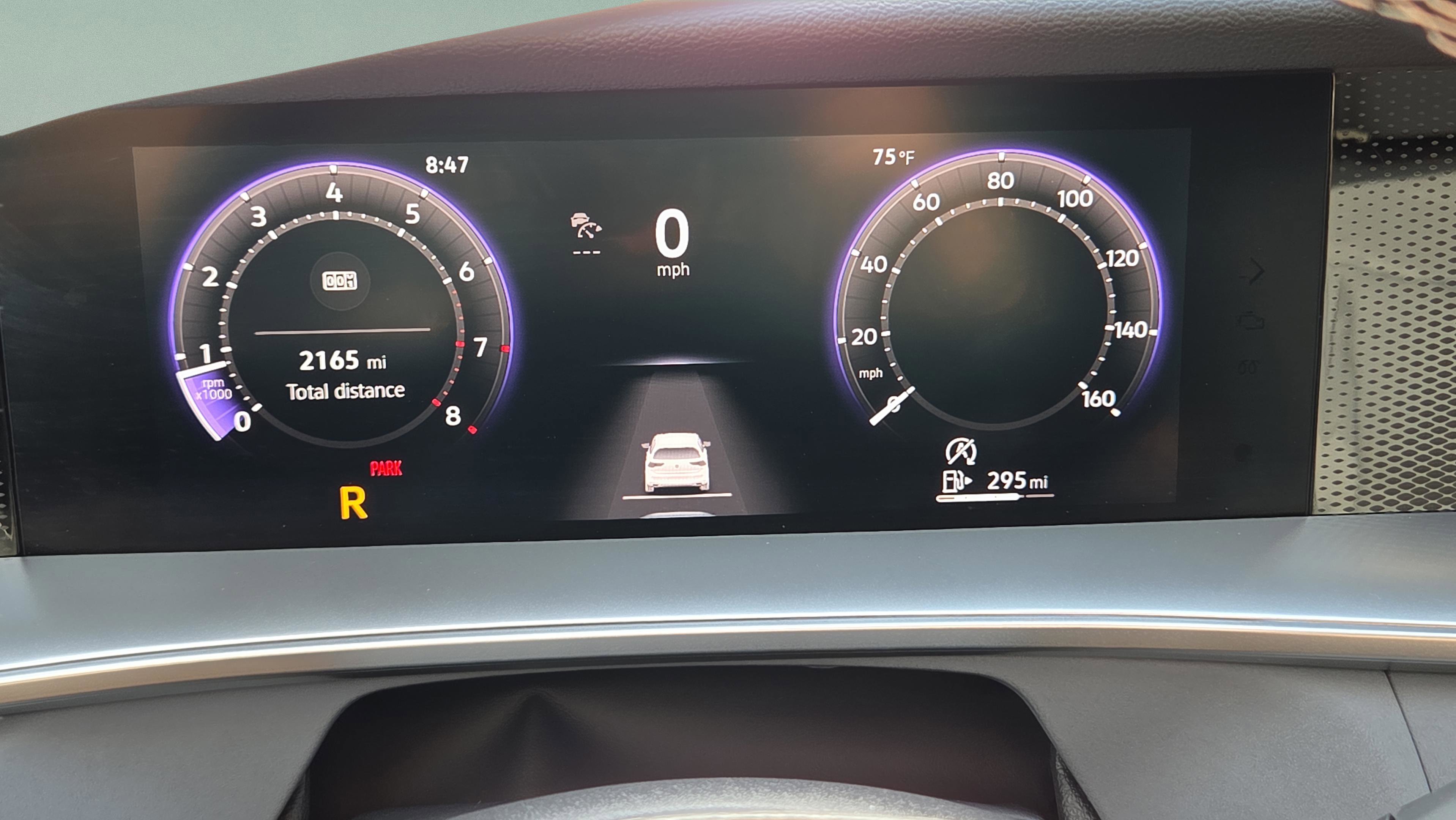 Used 2025 Volkswagen Tiguan SE image 31