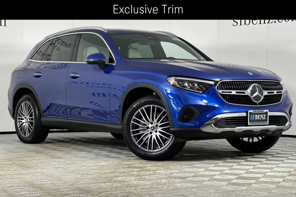Certified 2025 Mercedes-Benz GLC 300 4MATIC image 2