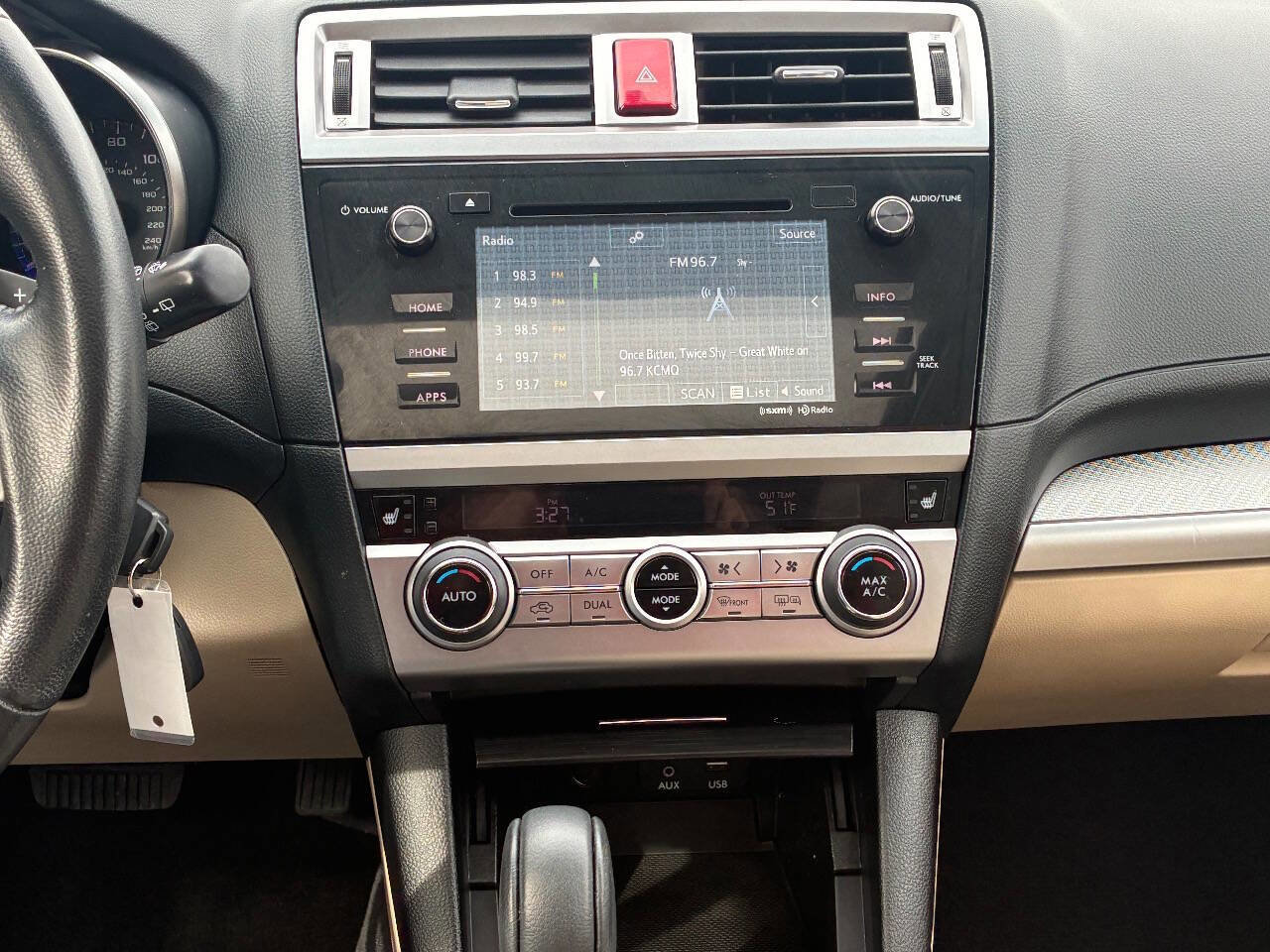 Used 2016 Subaru Outback 2.5i Premium image 26